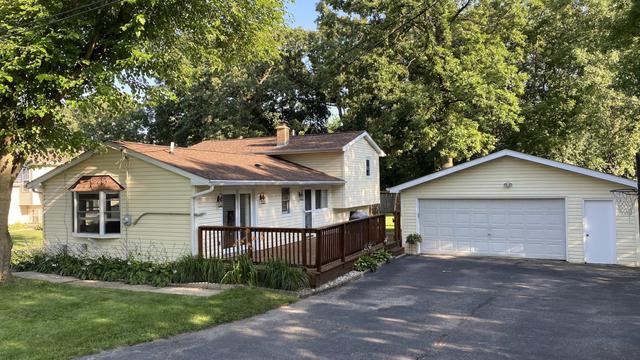 homes for sale lake delavan wi