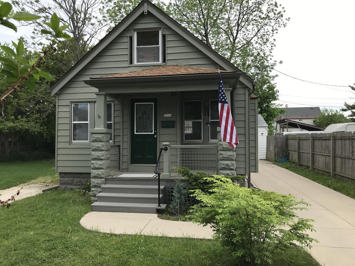 3314 N Palmer St., Milwaukee, WI 53212