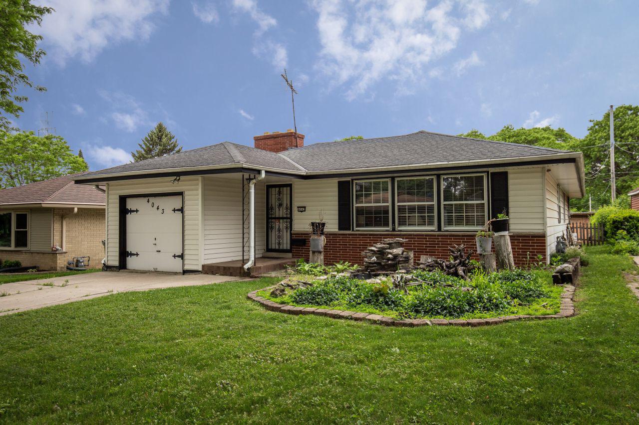 4043 S 56th St., Milwaukee, WI 53220