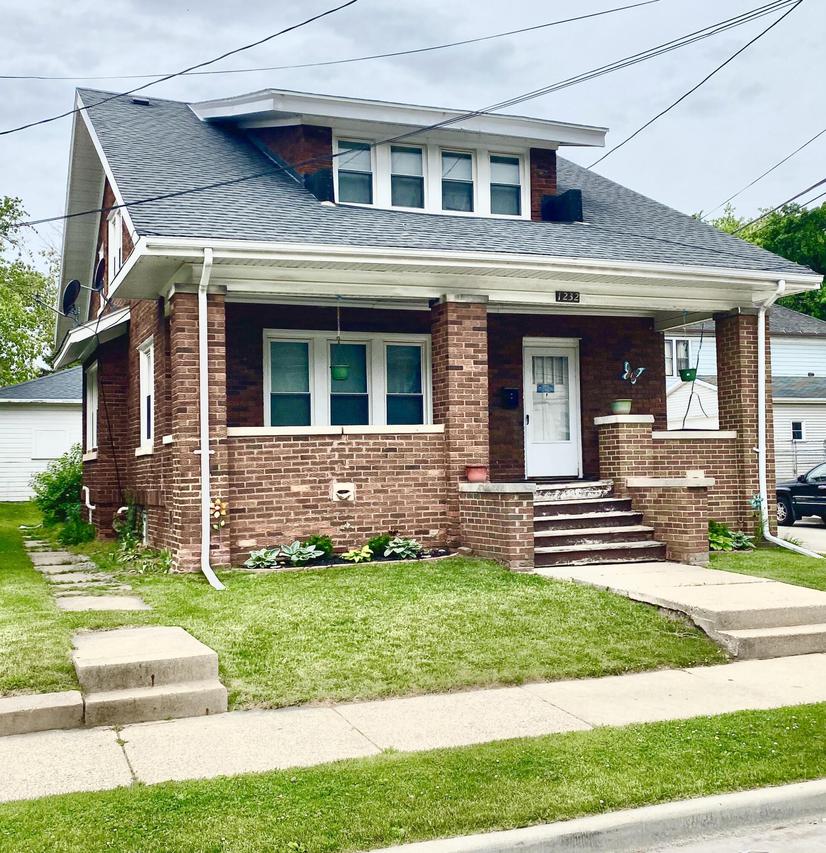 1232 Marquette St., Racine, WI 53404