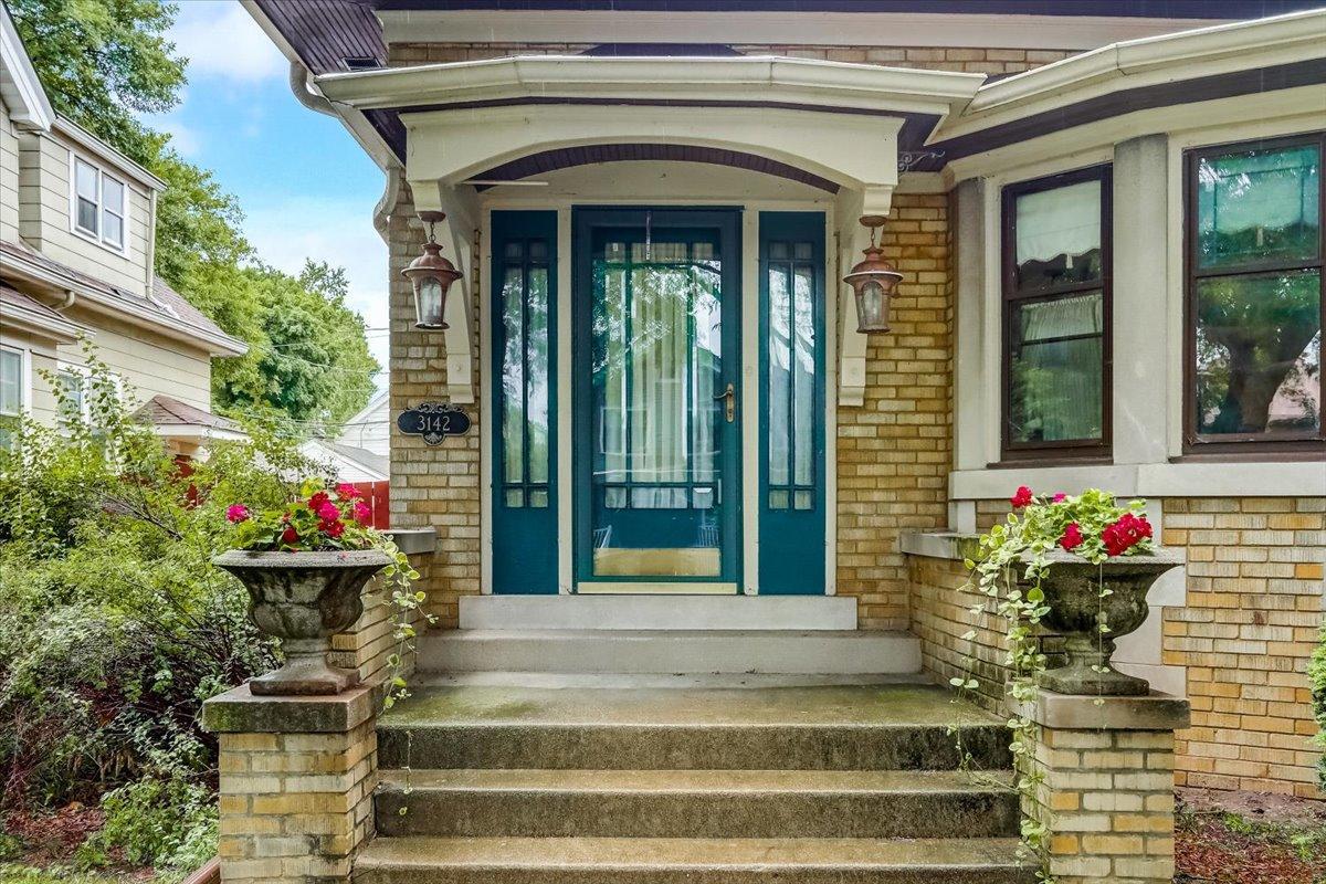 3142 S Pine Ave #3142A, Milwaukee, WI 53207