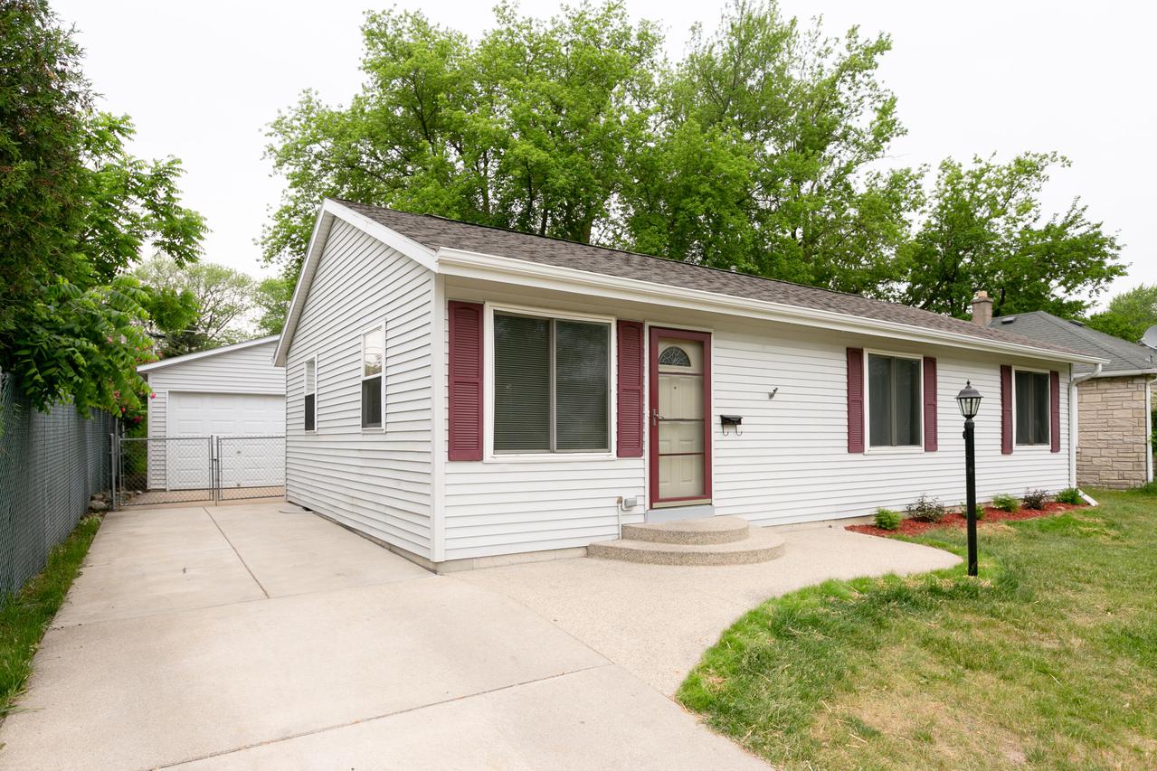 1508 Kentucky St., Racine, WI 53405