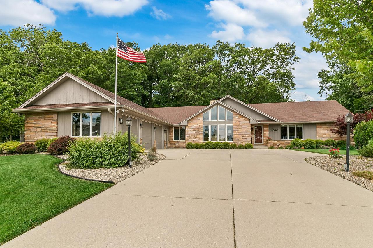 3540 13th Pl., Kenosha, WI 53144