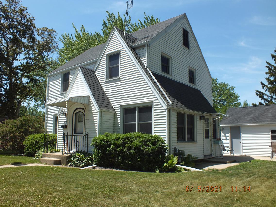 402 N Broad St., Elkhorn, WI 53121