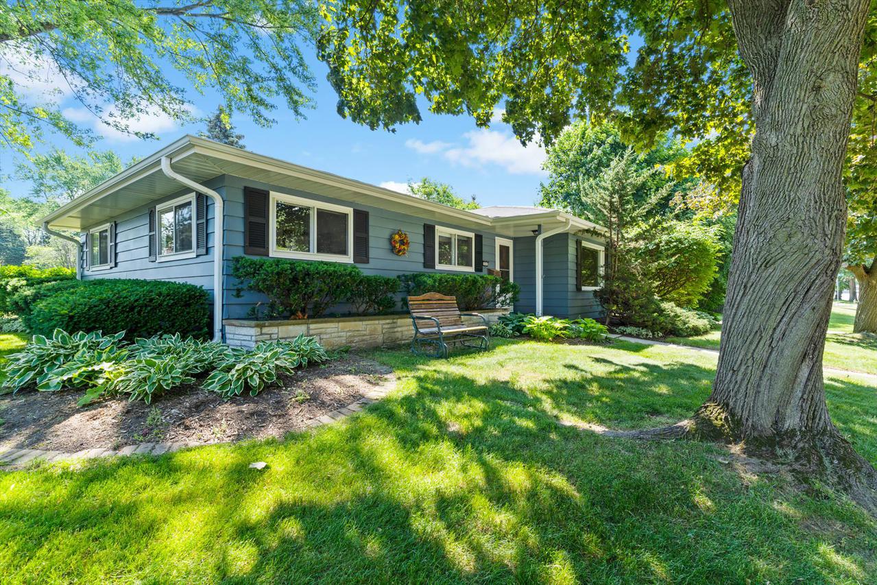 509 S Greenfield Ave, Waukesha, WI 53186