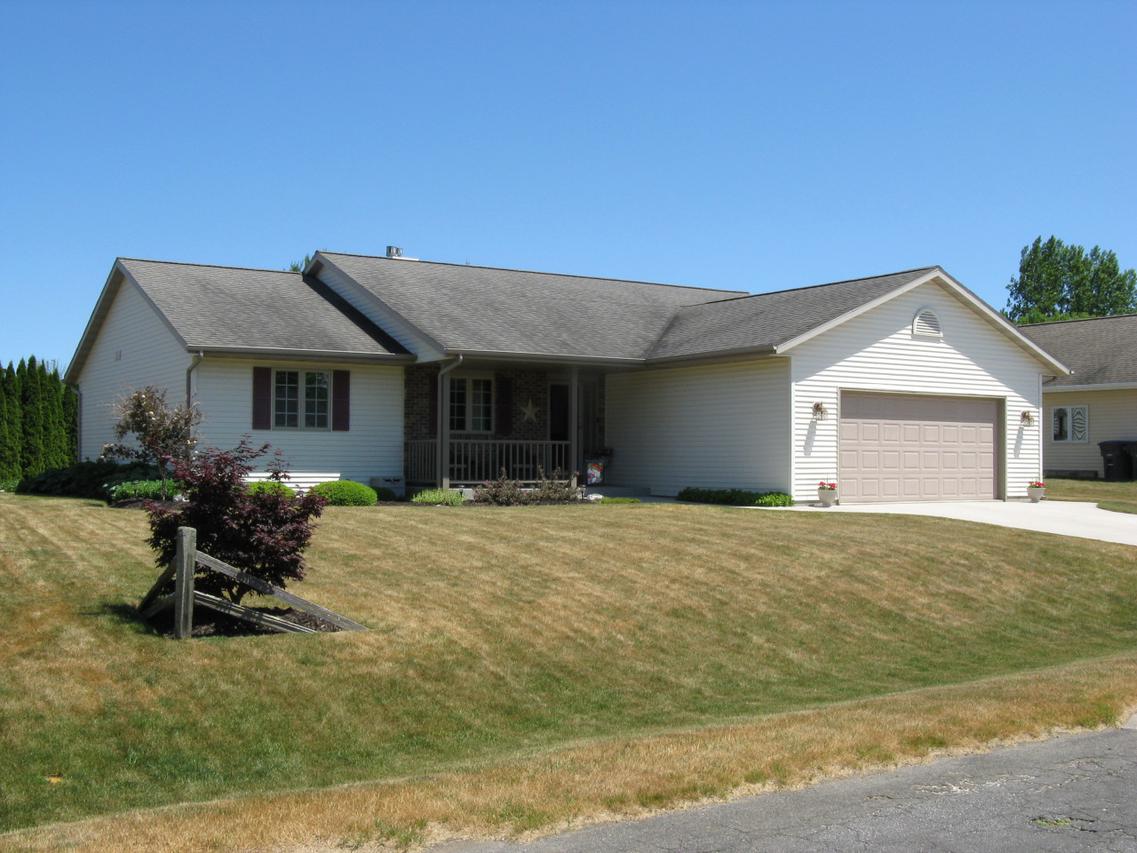 4615 S 16th St., Sheboygan, WI 53081