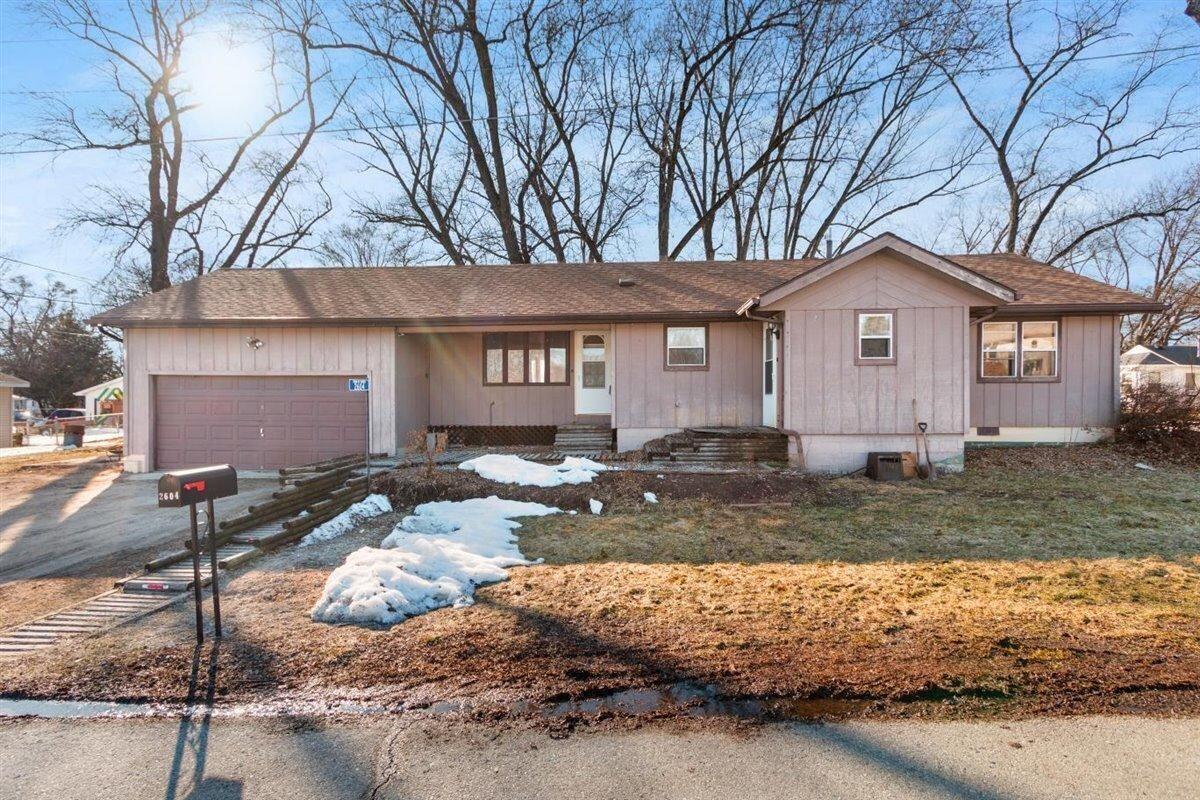 2604 Coolidge Dr., Dover, WI 53139