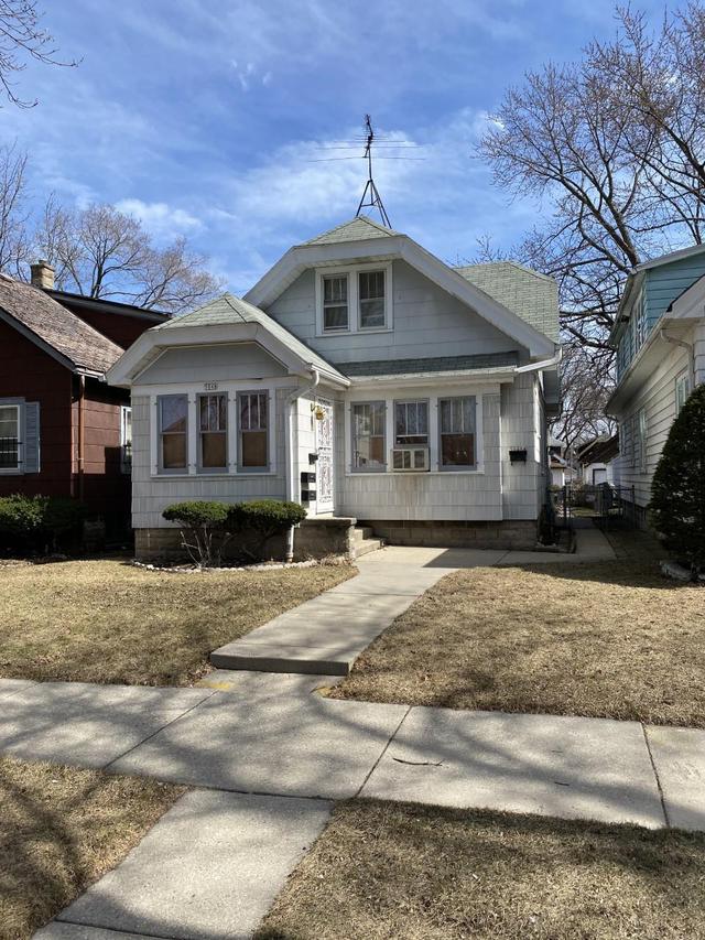 5048 N 39th St. #5048 A, Milwaukee, WI 53209