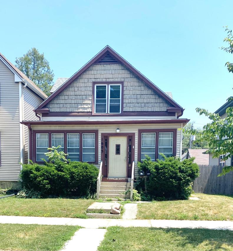 1605 Boyd Ave., Racine, WI 53405