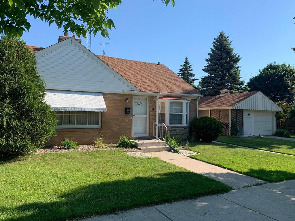 3920 Wright Ave., Racine, WI 53405