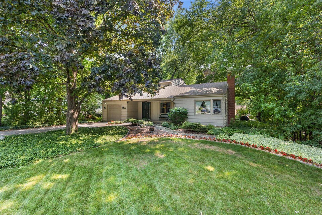 1320 N 124th St., Wauwatosa, WI 53226