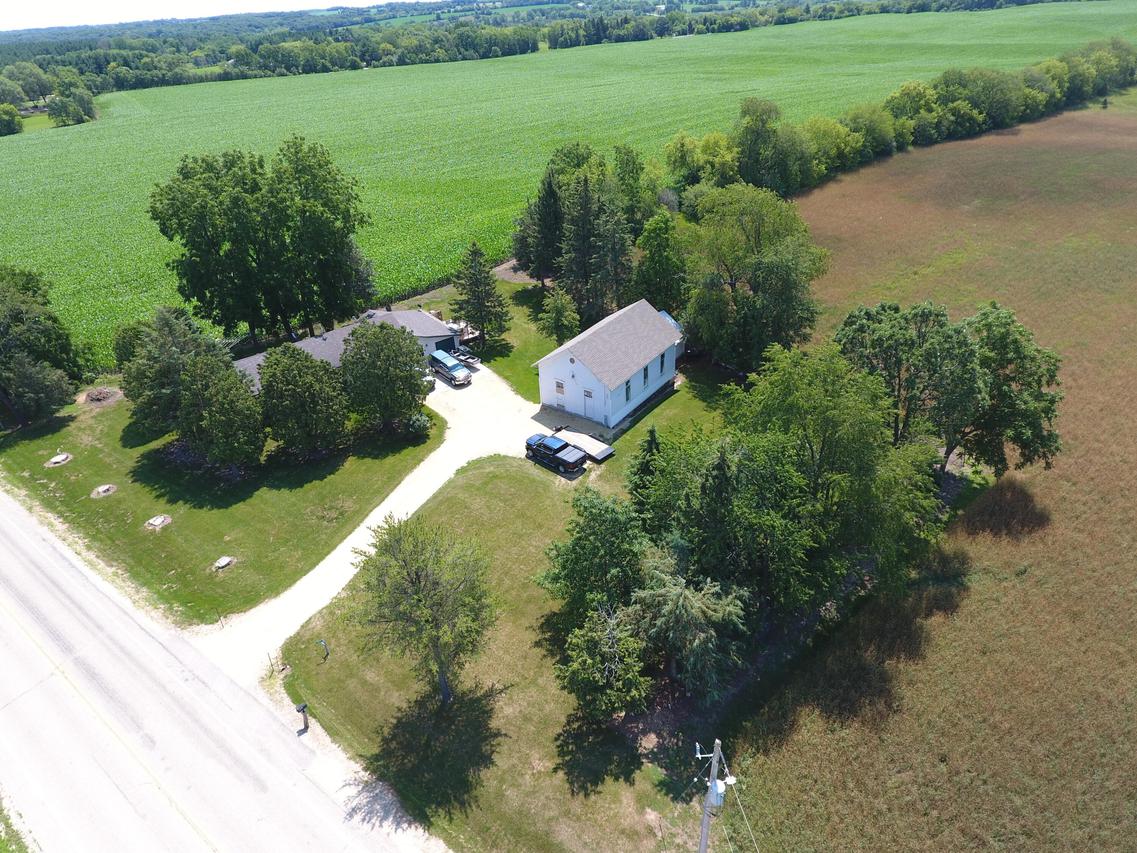 4611 W Cty Rd A, Lafayette, WI 53121