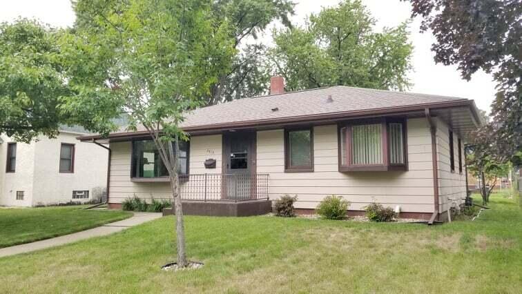 2819 Harvey St, La Crosse, WI 54603