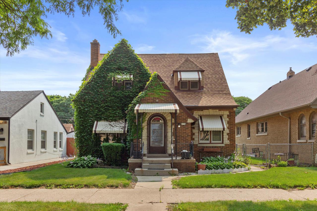 3154 N 56th St., Milwaukee, WI 53216