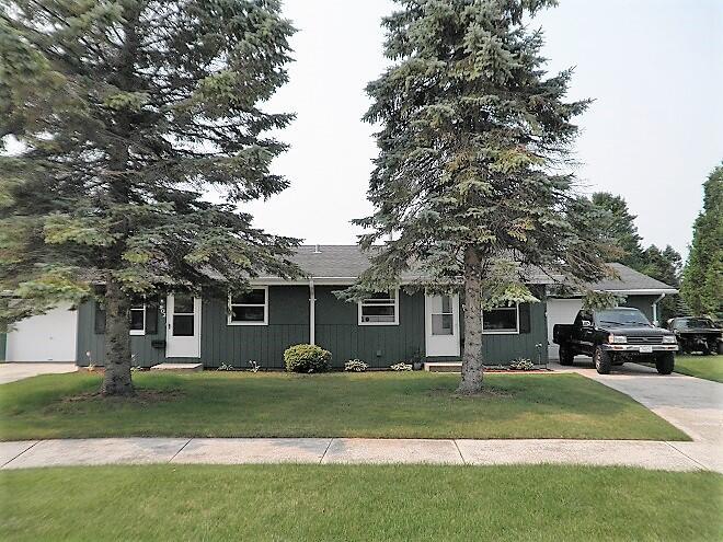 902 Parkway Ct., Two Rivers, WI 54241