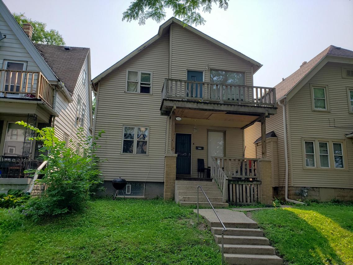 2164 N 37th St, Milwaukee, WI 53208