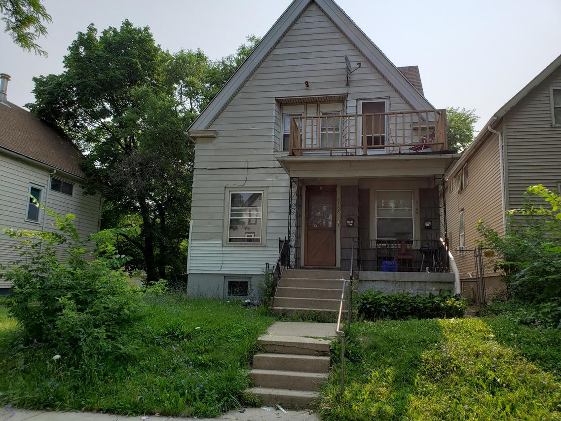 2168 N 37th St, Milwaukee, WI 53208
