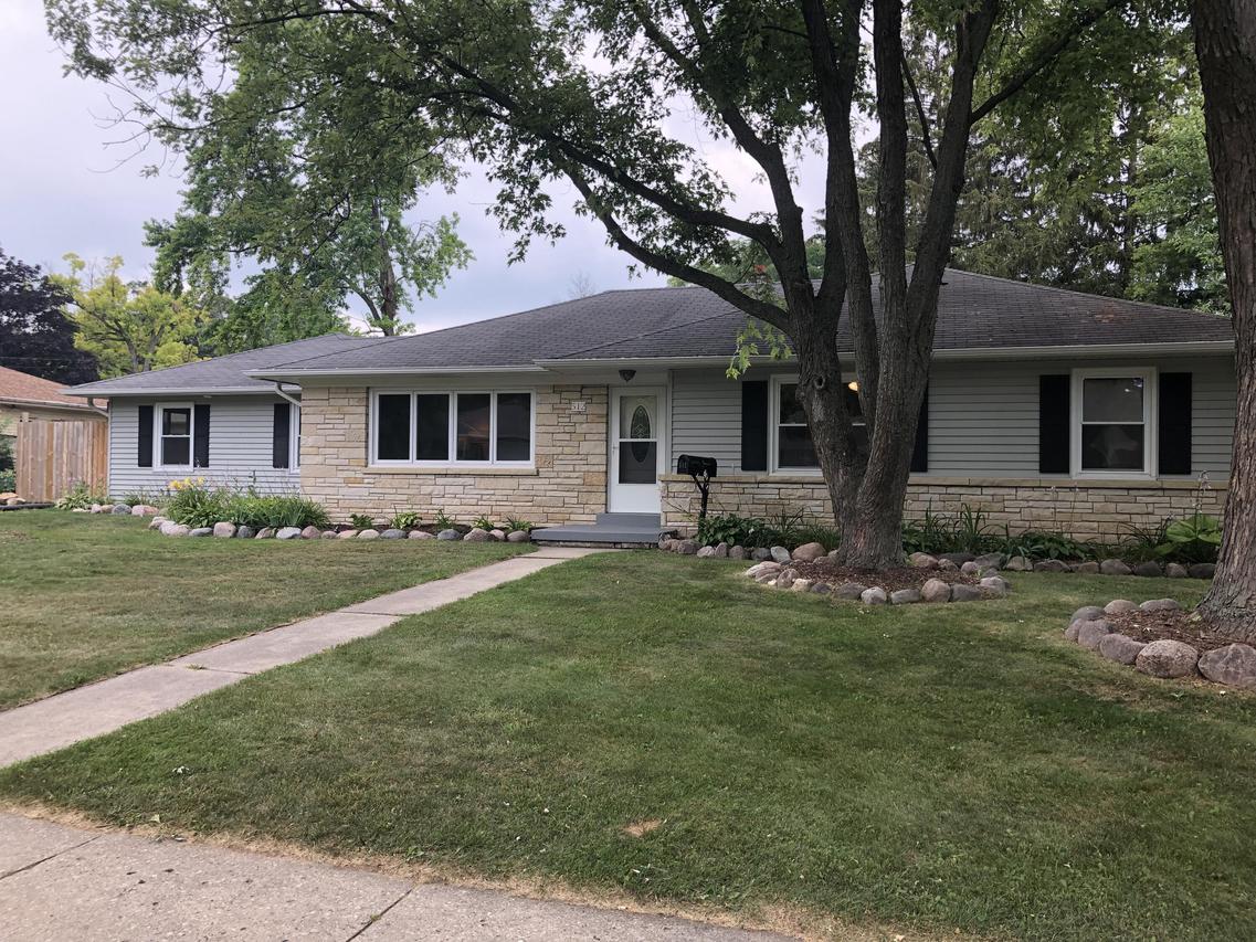 512 Downing Dr., Waukesha, WI 53186