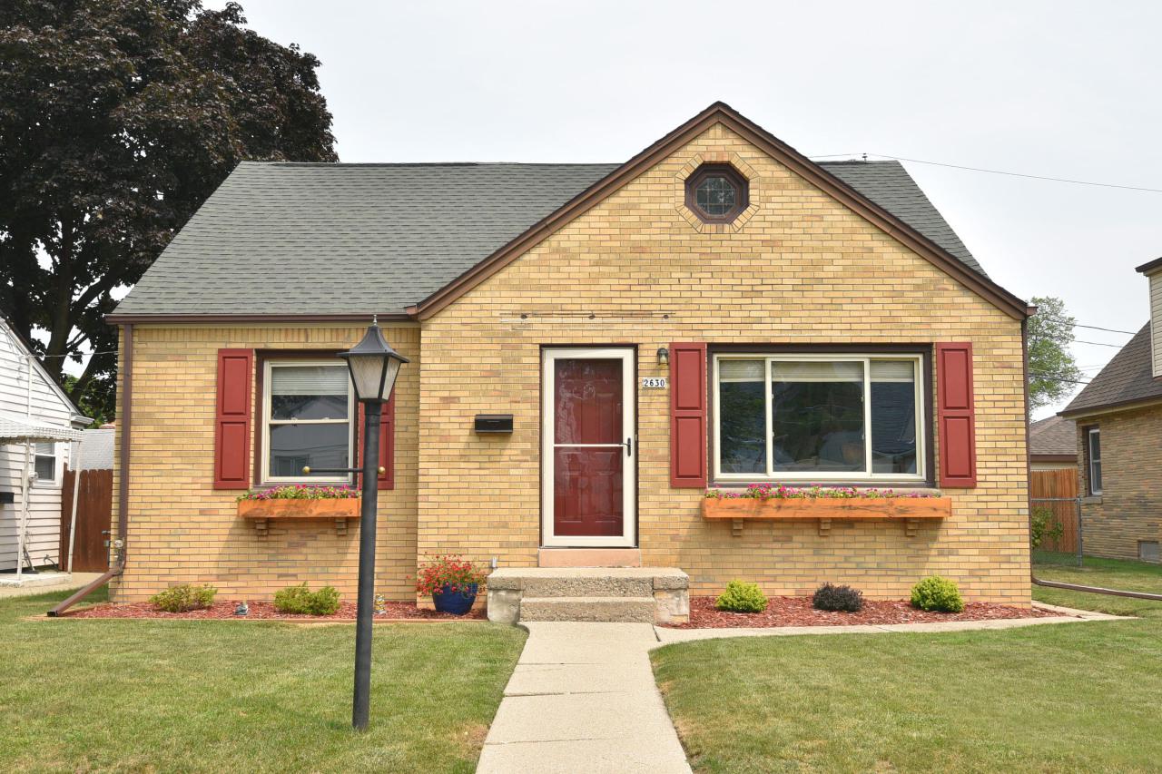 2630 S 66th St., Milwaukee, WI 53219