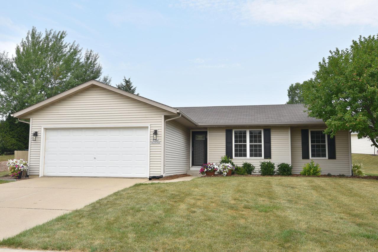 N162W20048 Riverview Dr, Jackson, WI 53037