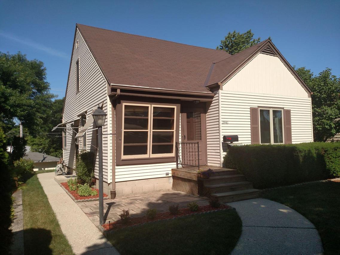 2941 N 89th St., Milwaukee, WI 53222