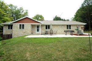 1437 S Emerald Grove Rd., Bradford, WI 53546