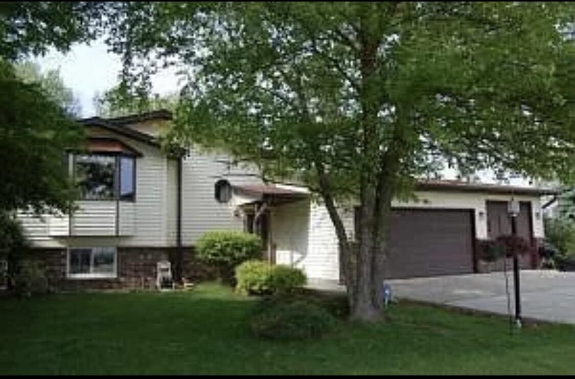 2040 5 1/2 Mile Rd., Caledonia, WI 53402