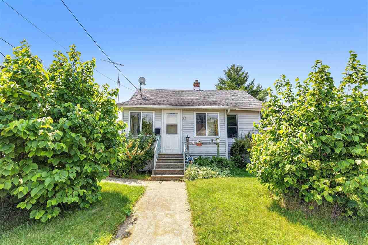 2509 13th St, Two Rivers, WI 54241