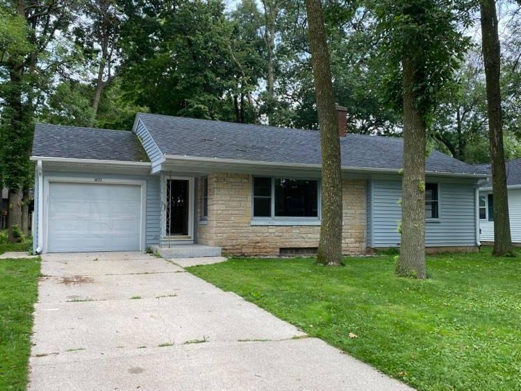 1407 N 23rd St., Manitowoc, WI 54220