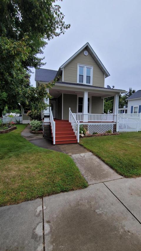 1828 Carney Ave., Marinette, WI 54143