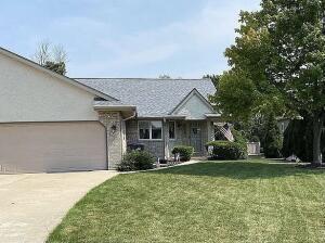 16647 W Sumerland Ct., New Berlin, WI 53151