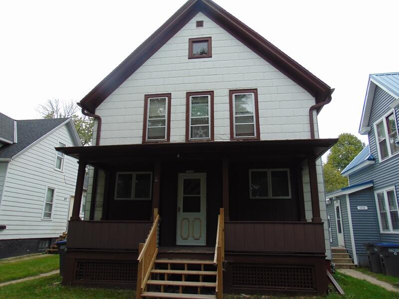 1436 S 9th St., Sheboygan, WI 53081
