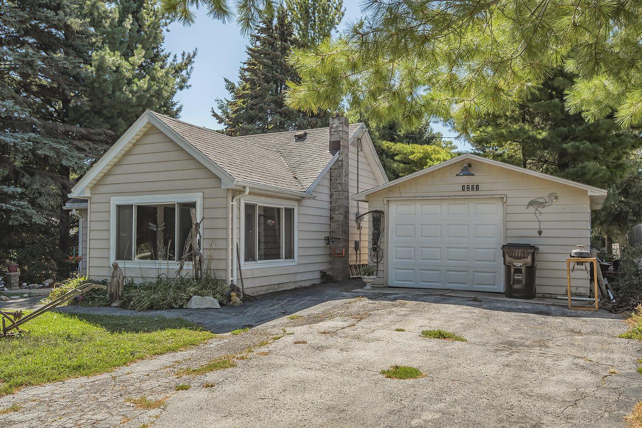 4221 W Johnson Ave., Caledonia, WI 53405