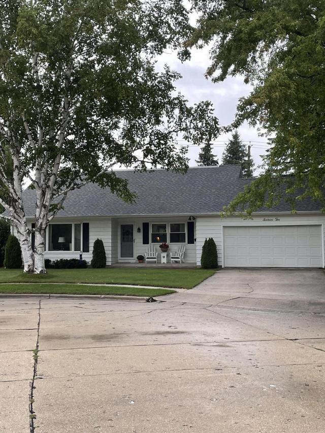 1610 Miriam Rd., Manitowoc, WI 54220