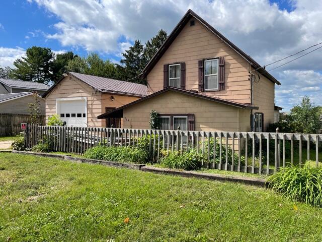 704 S Washington Ave., Viroqua, WI 54665