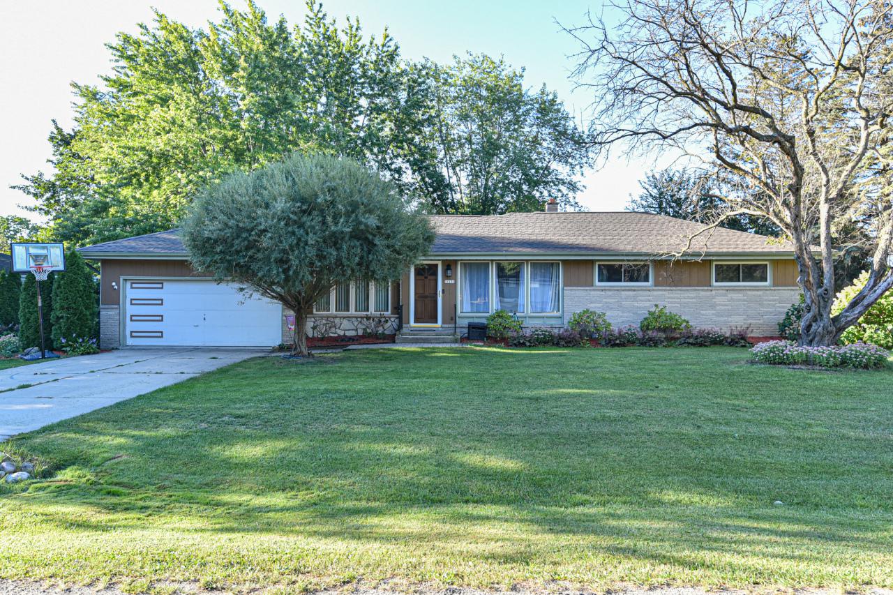 11131 W Mallory Ave., Hales Corners, WI 53130
