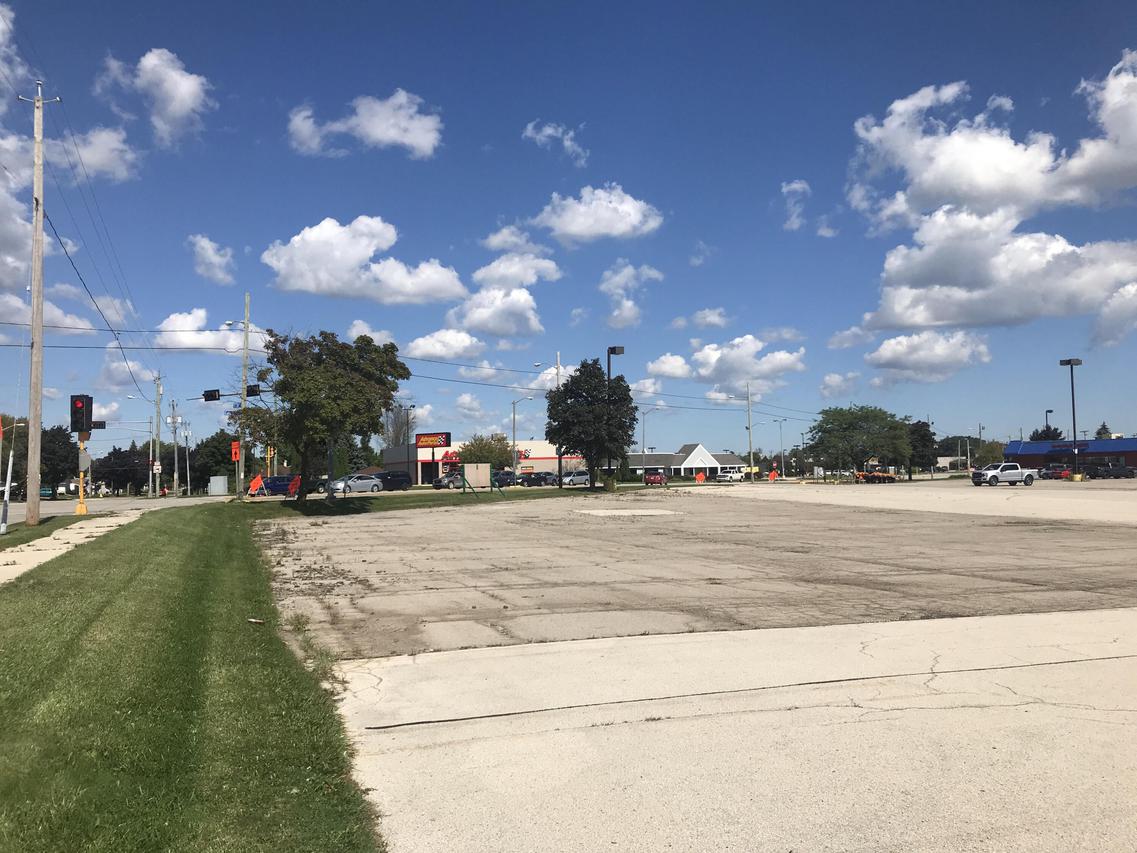 Lt99 Calumet Ave, Manitowoc, WI 54220