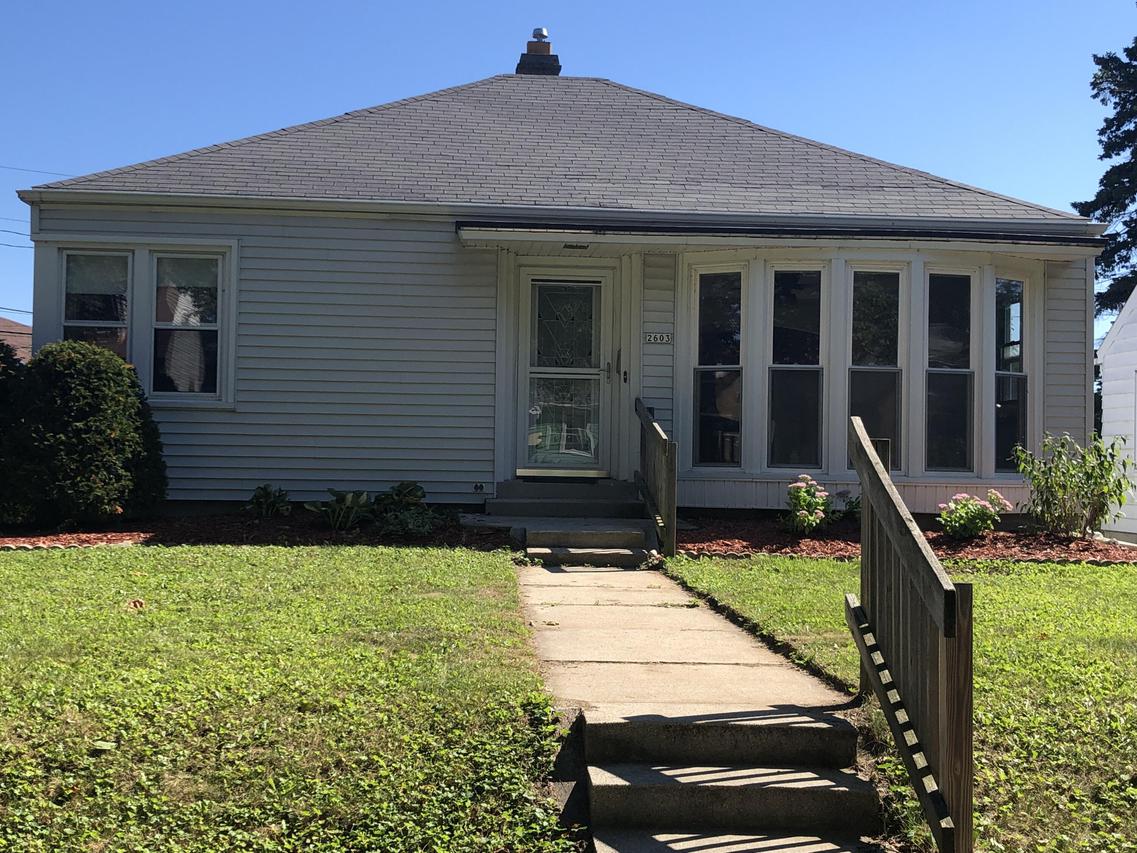 2603 S 7 St., Sheboygan, WI 53081