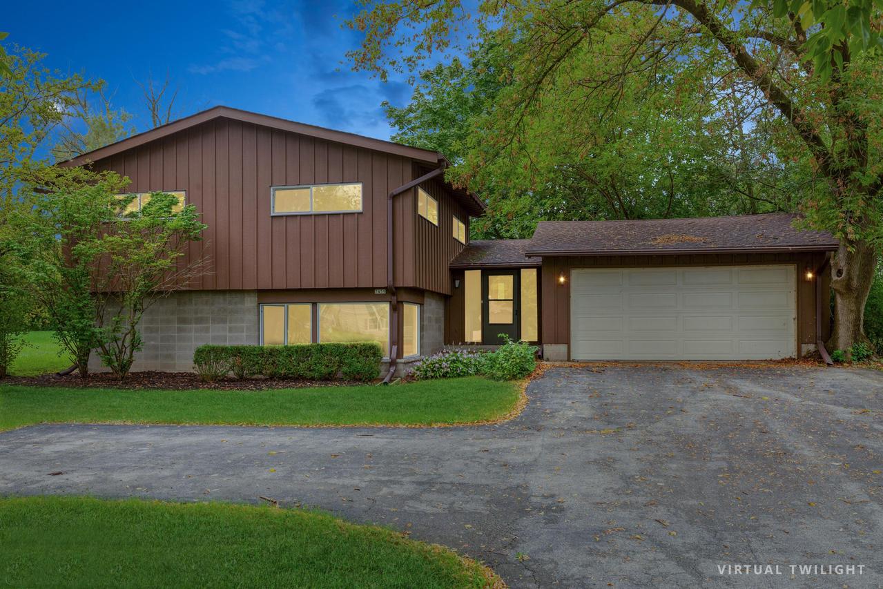 7459 N Chadwick Rd, Glendale, WI 53217