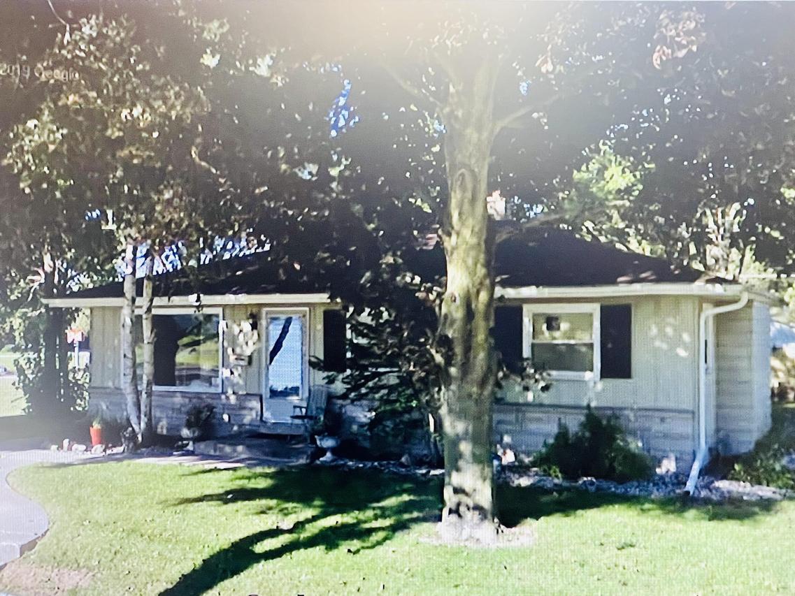 4085 S 60th St., Milwaukee, WI 53220