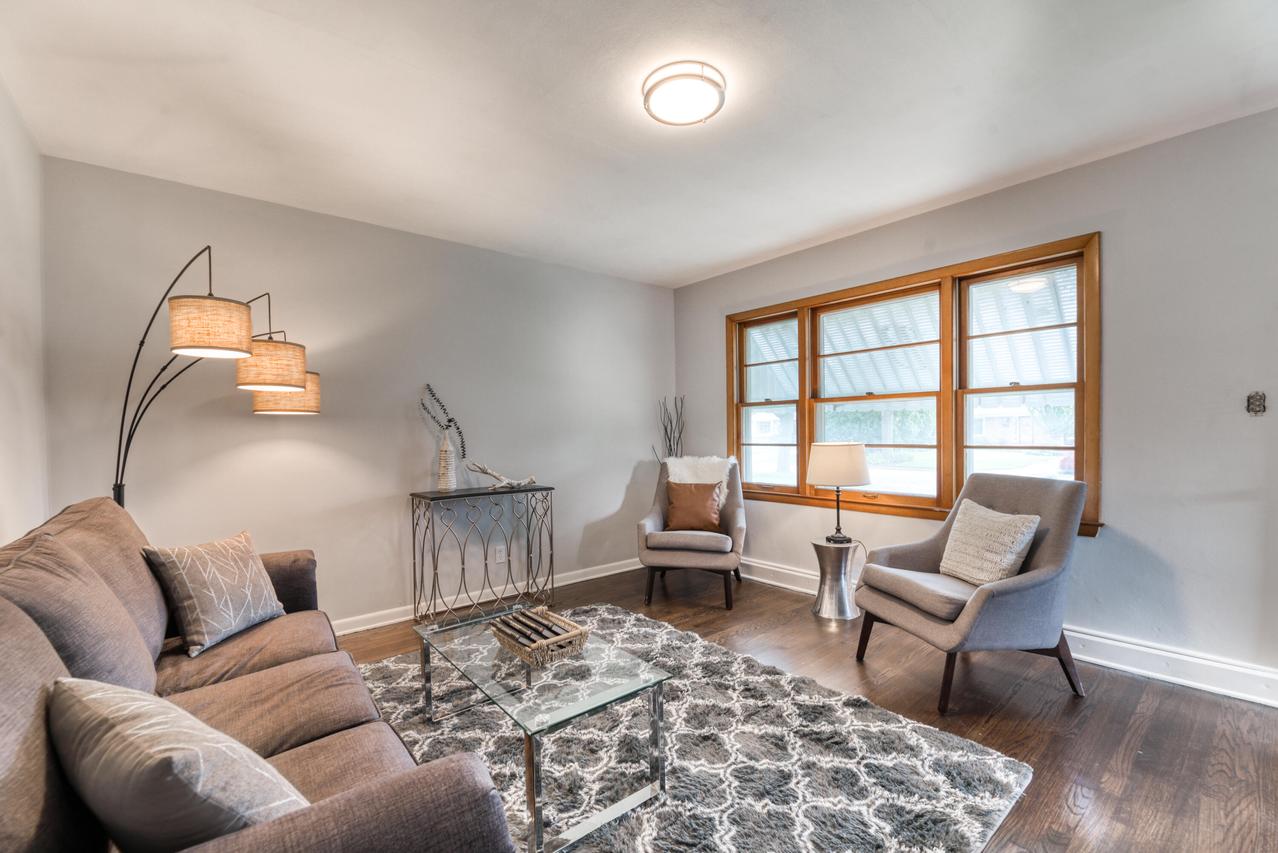 4659 N 101st St., Wauwatosa, WI 53225