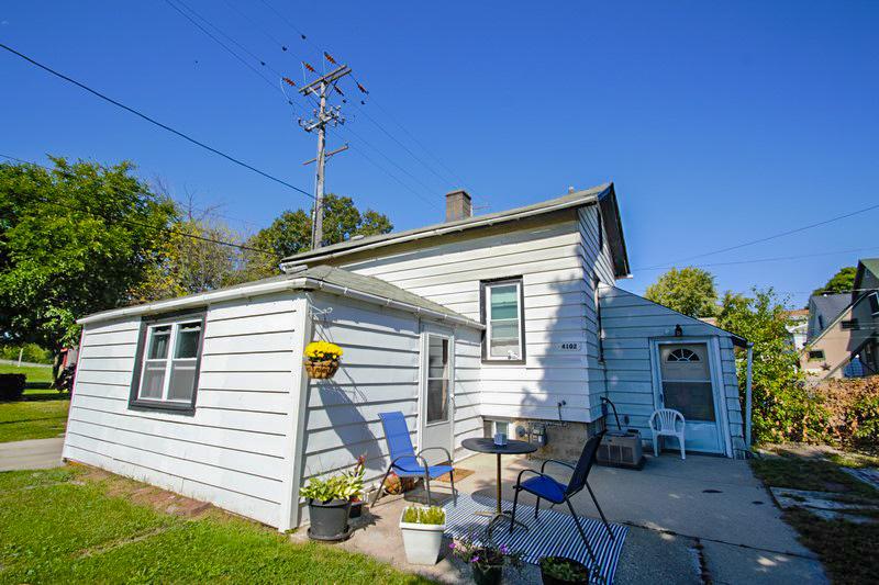 4102 W Mt Vernon Ave, Milwaukee, WI 53208
