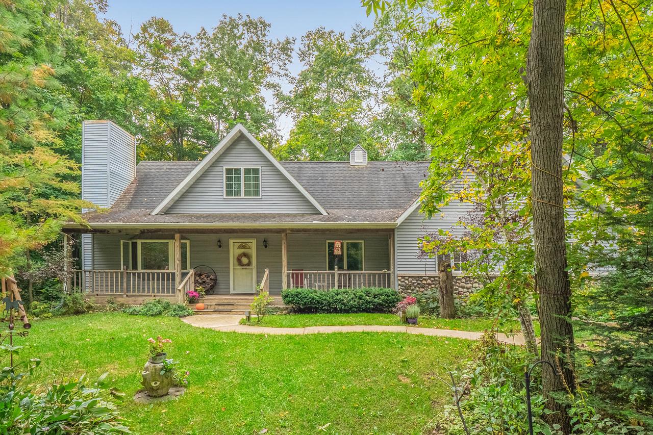 N3156 Deer Creek, Lyndon, WI 53093