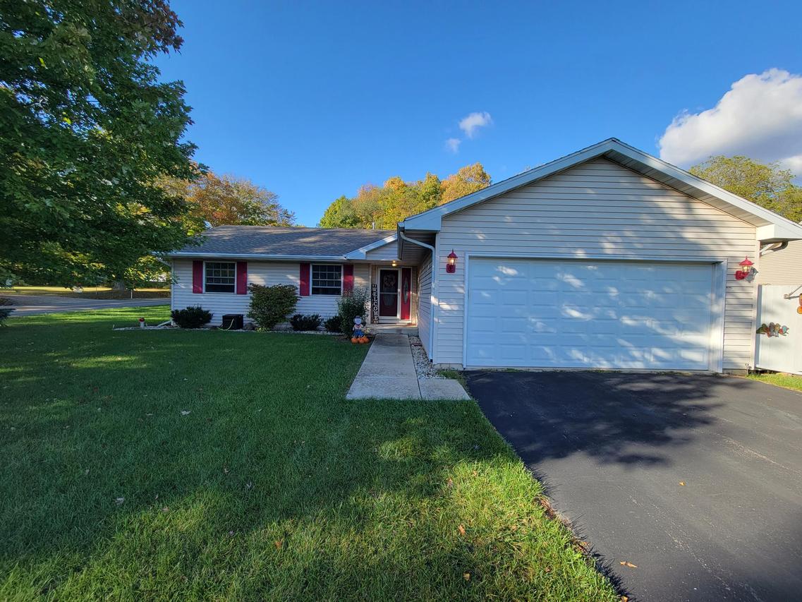 W3792 Deer Dr., Geneva, WI 53147
