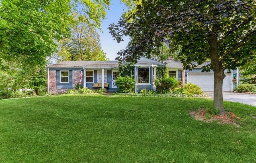 3200 Jerri Ct., Brookfield, WI 53045