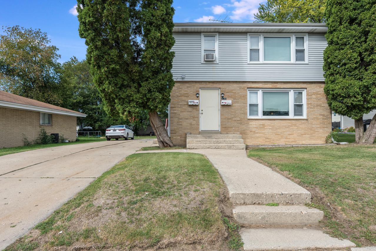 3922 28th Ave, Kenosha, WI 53140