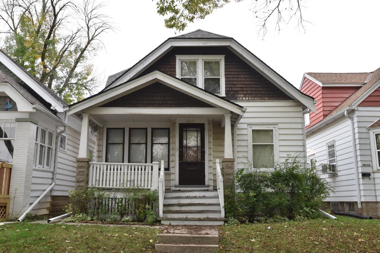 4827 N 36th St, Milwaukee, WI 53209