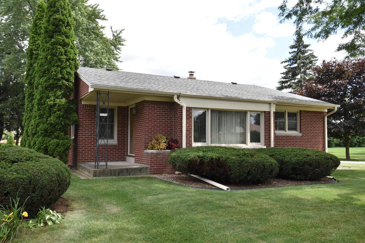 3656 S 157th St., New Berlin, WI 53151