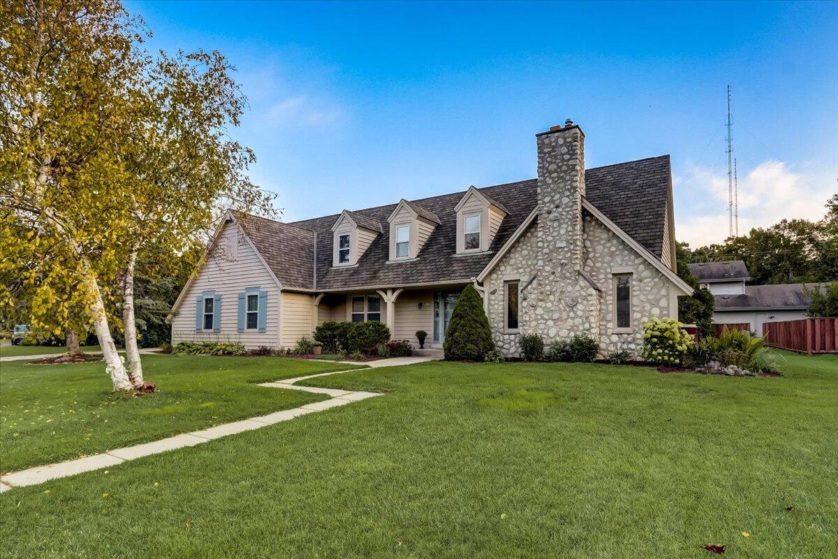 4275 S Victoria Cir., New Berlin, WI 53151