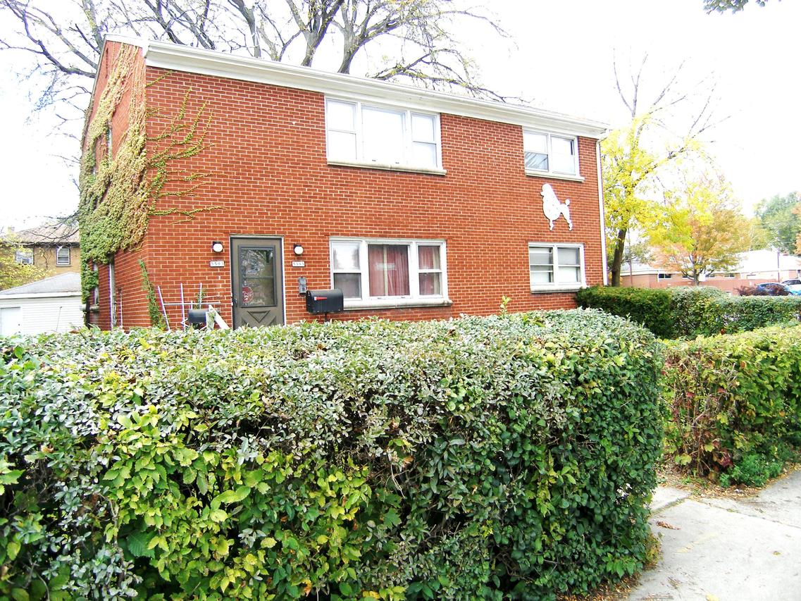 5593 N Island Dr. #5595, Milwaukee, WI 53209